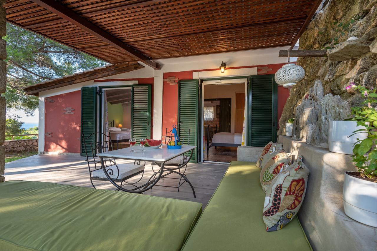 Ilyessa Cottages Meson Yerakarion Exterior photo